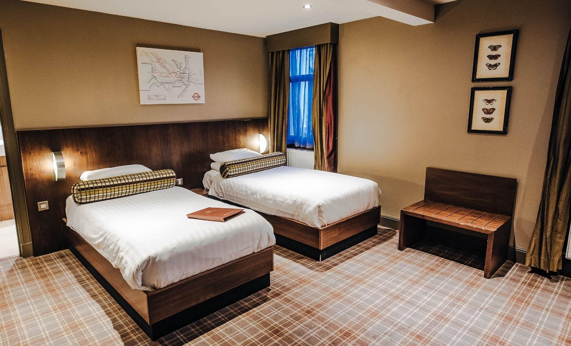 Lynnhurst Hotel Johnstone Extérieur photo