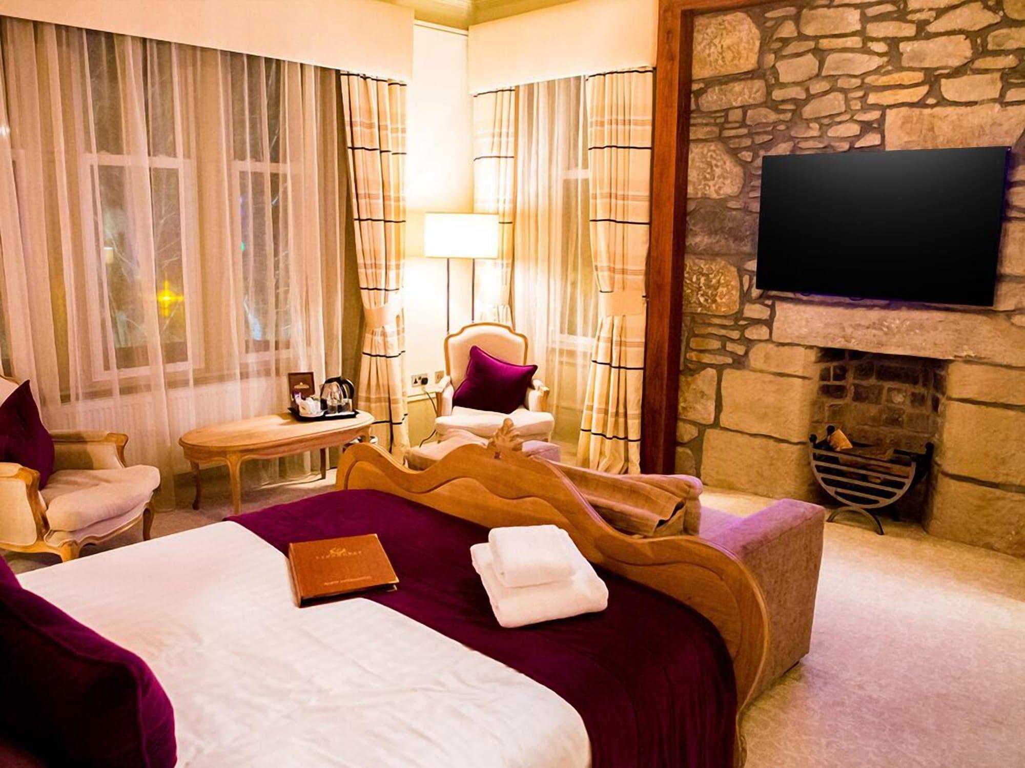 Lynnhurst Hotel Johnstone Extérieur photo