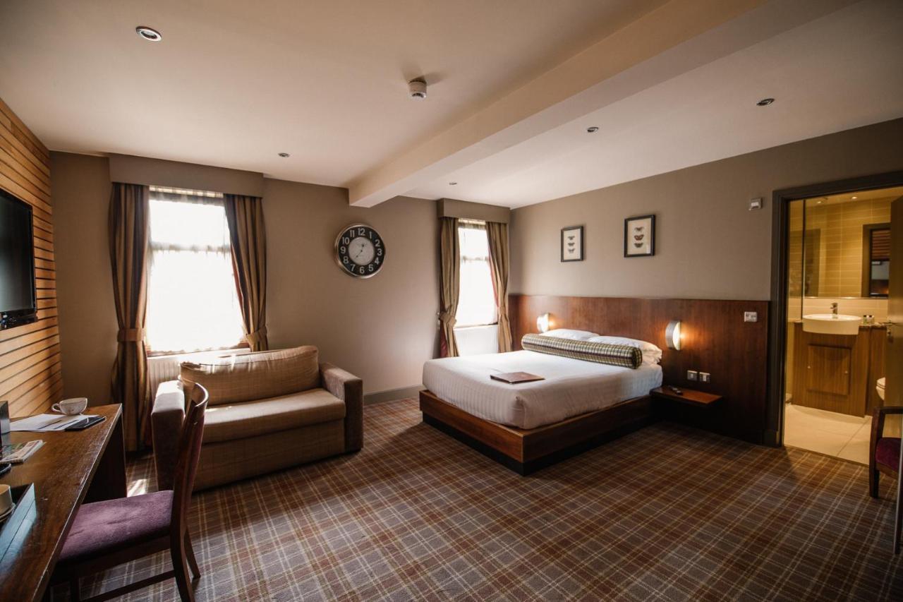 Lynnhurst Hotel Johnstone Extérieur photo